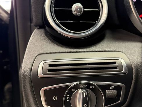 Used 2018 Mercedes-Benz C 300 Sedan w/ Multimedia Package image 29
