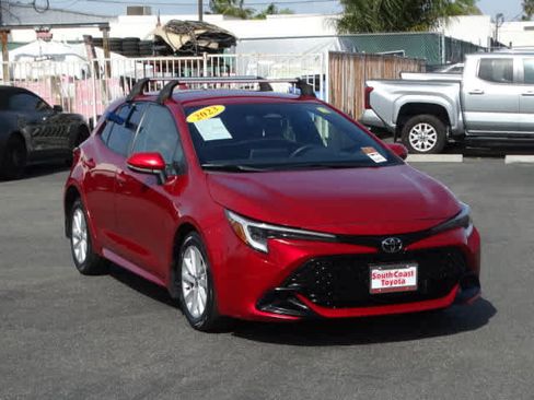 Certified 2023 Toyota Corolla SE image 2