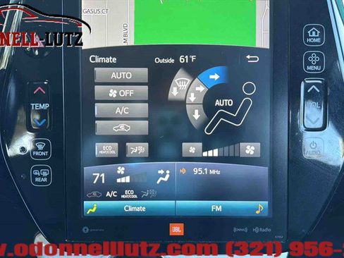 Used 2019 Toyota Prius Prime Advanced image 24