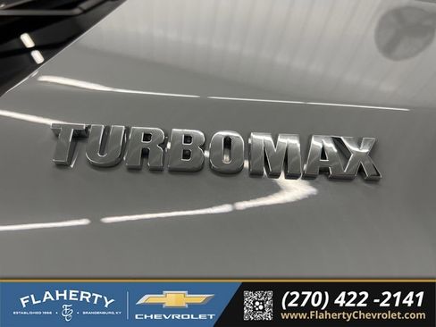 Used 2025 Chevrolet Silverado 1500 Custom RWD image 18