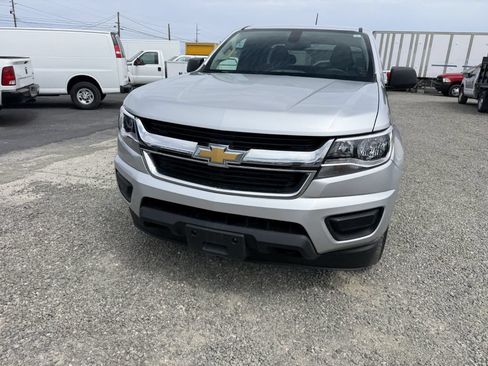 Used 2016 Chevrolet Colorado W/T w/ WT Convenience Package AWD/4WD image 3