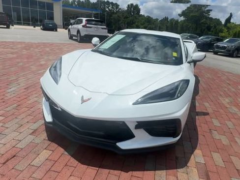 Used 2021 Chevrolet Corvette Stingray Preferred Cpe w/ Z51 Performance Package RWD image 6