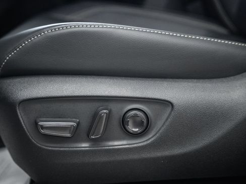 New 2026 Toyota Sienna Platinum image 42