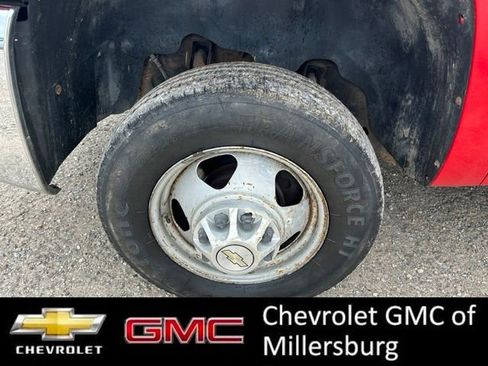 Used 2009 Chevrolet Silverado 3500 W/T AWD/4WD image 8