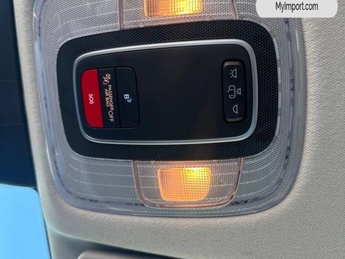 Used 2025 Hyundai Kona SEL AWD/4WD image 23
