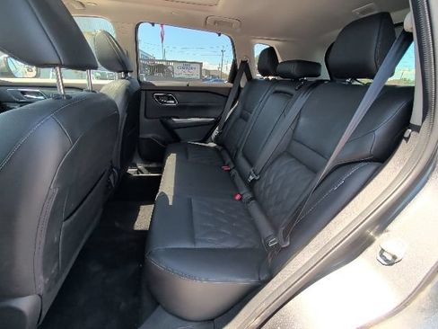 Used 2023 Nissan Rogue Platinum w/ Platinum Premium Package AWD/4WD image 5