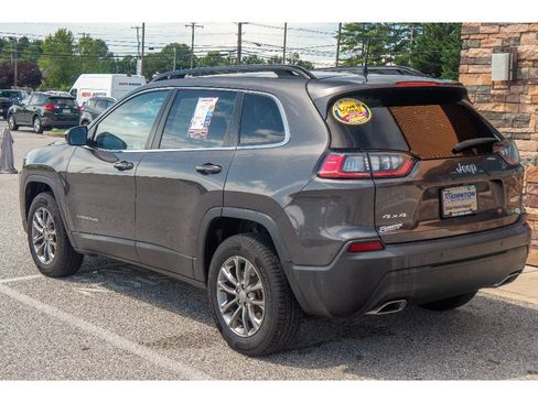 Used 2022 Jeep Cherokee Latitude Lux AWD/4WD image 5