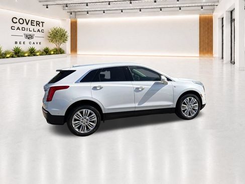 Used 2019 Cadillac XT5 Premium Luxury w/ Driver Assist Package FWD image 15