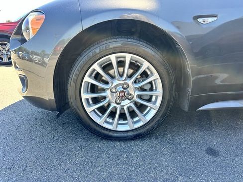 Used 2018 FIAT 124 Spider Classica w/ Technology & Siriusxm Group image 30