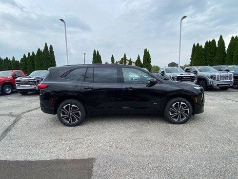 New 2026 Buick Enclave Sport Touring w/ Power Package image 8