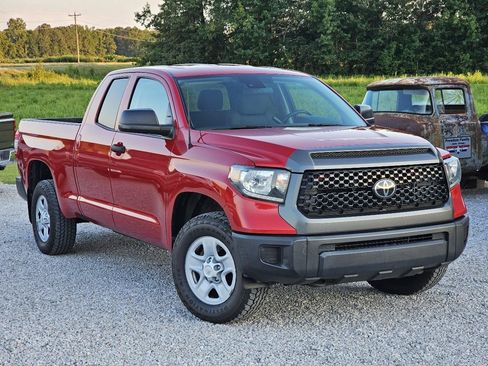 Used 2019 Toyota Tundra SR AWD/4WD image 2