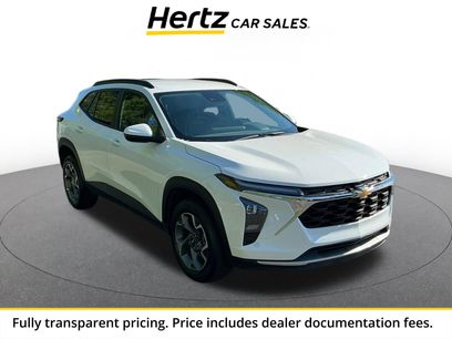 Used 2025 Chevrolet Trax LT w/ LT Convenience Package