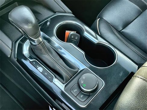 Certified 2019 Chevrolet Blazer Premier w/ Driver Confidence II Package image 17