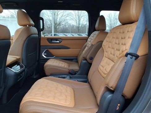 New 2026 Nissan Armada Platinum Reserve AWD/4WD image 8