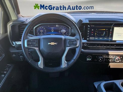 Used 2023 Chevrolet Silverado 1500 LT image 9