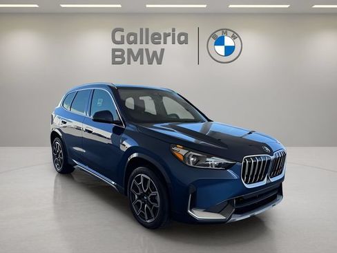 Used 2025 BMW X1 xDrive28i w/ Technology Package AWD/4WD image 4