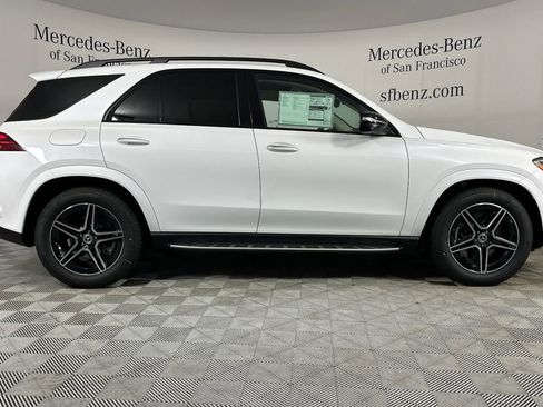 New 2026 Mercedes-Benz GLE 450e 4MATIC image 3