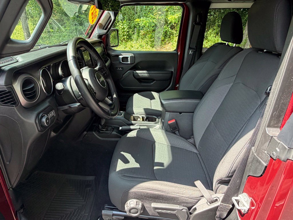Used 2021 Jeep Wrangler Sport AWD/4WD image 25