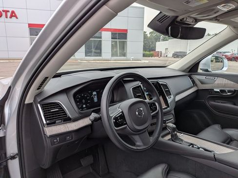 Used 2022 Volvo XC90 T6 Inscription w/ Advanced Package AWD/4WD image 9