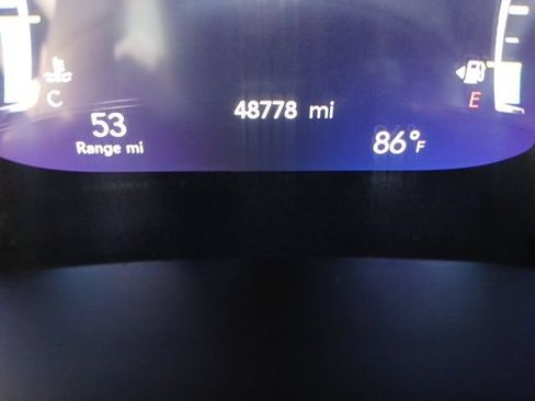 Used 2025 Chrysler Pacifica Limited FWD image 45