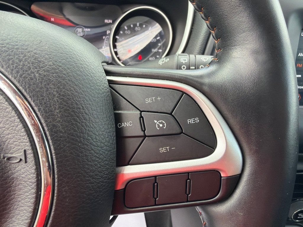 Used 2021 Jeep Compass Latitude w/ Convenience Group AWD/4WD image 35
