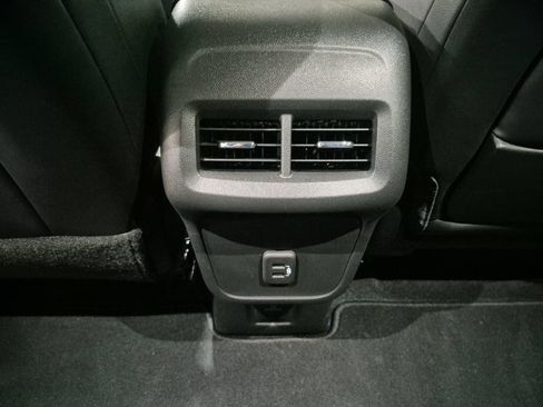 Used 2021 GMC Terrain SLT AWD/4WD image 22