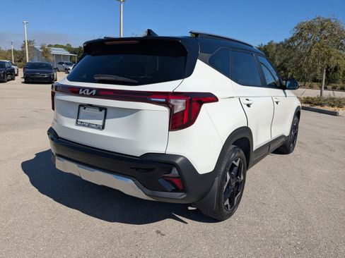 Used 2025 Kia Seltos S image 5