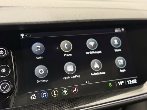 Used 2023 Buick Envision Essence w/ Sport Touring Package image 3