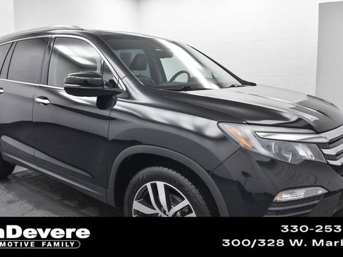 Used 2017 Honda Pilot Elite image 1