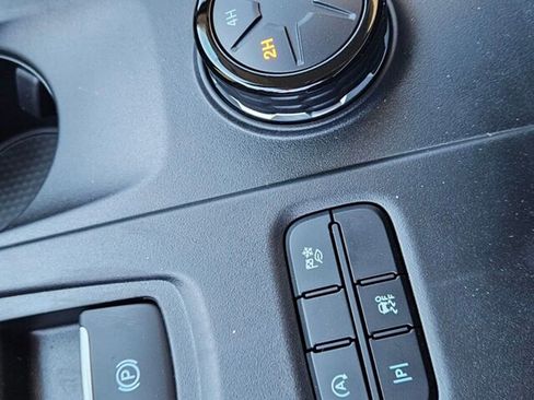 New 2025 Ford Ranger Lariat w/ Chrome Accent Package image 23