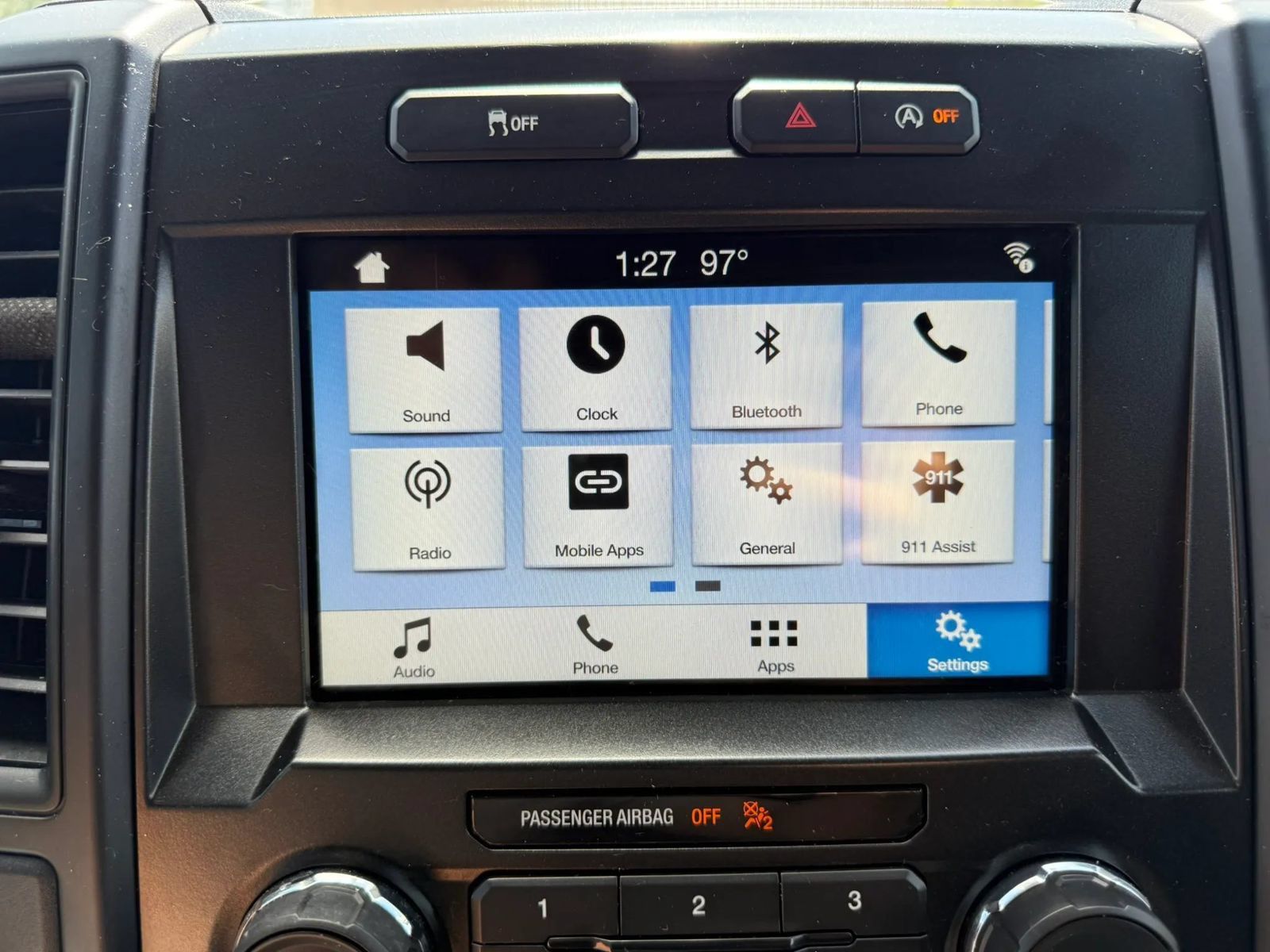Used 2017 Ford F150 XL w/ Equipment Group 101A Mid RWD image 36