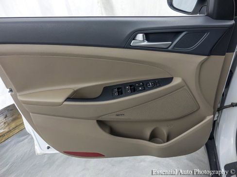 Used 2020 Hyundai Tucson Ultimate w/ Cargo Package AWD/4WD image 27
