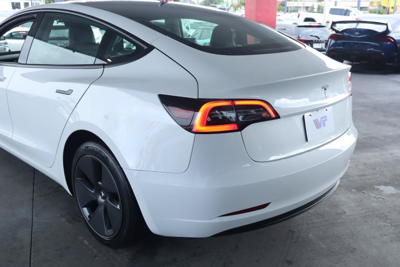 Used 2023 Tesla Model 3 Standard Range RWD image 9