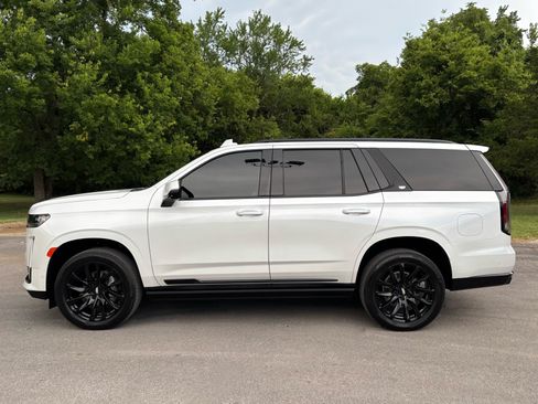 Used 2023 Cadillac Escalade Sport w/ LPO, ONYX Package AWD/4WD image 7