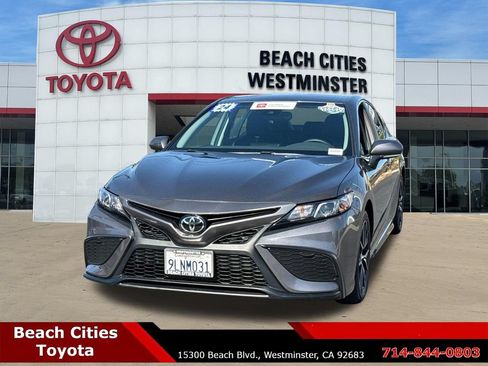 Certified 2024 Toyota Camry SE w/ Convenience Package FWD image 5