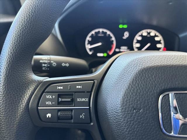 Used 2025 Honda HR-V LX image 17