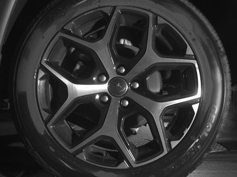 Used 2025 Jeep Compass Limited image 14