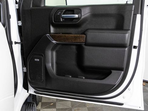 Used 2022 GMC Sierra 1500 Denali image 38