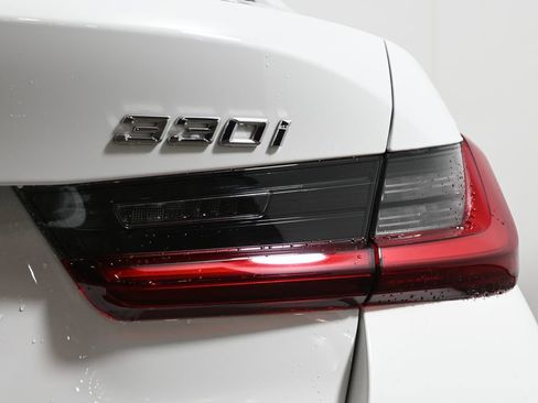 New 2026 BMW 330i xDrive Sedan w/ Premium Package image 13