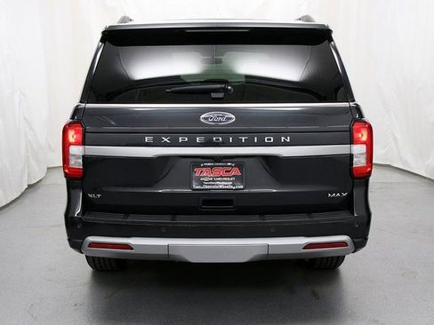 Used 2024 Ford Expedition Max XLT image 6