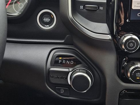 New 2026 RAM 1500 2WD Crew Cab image 21