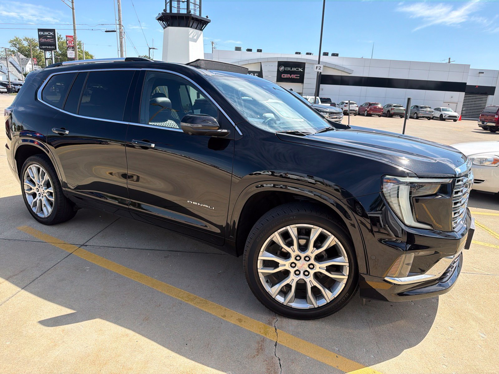 Used 2024 GMC Acadia Denali w/ Super Cruise Package AWD/4WD image 3