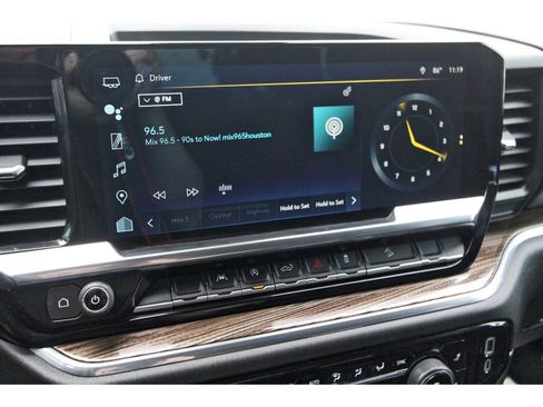 Used 2023 Chevrolet Silverado 1500 RST w/ Z71 Off-Road Package AWD/4WD image 23