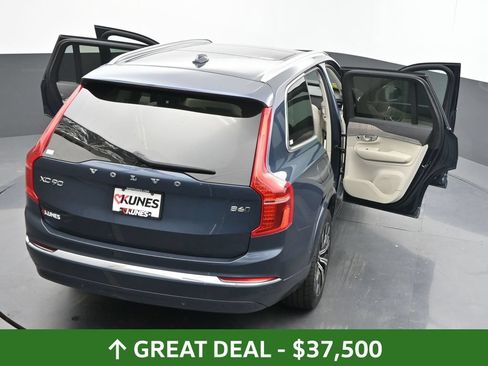 Used 2023 Volvo XC90 B6 Plus AWD/4WD image 67