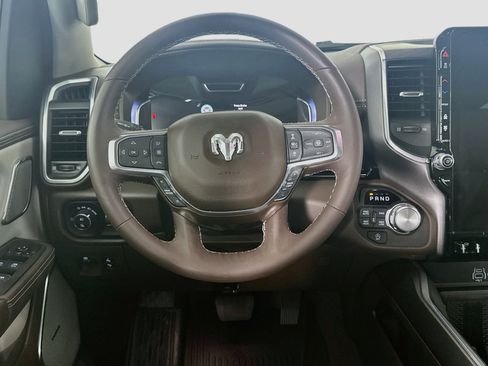 Used 2025 RAM 1500 Laramie w/ Advanced Safety Group II AWD/4WD image 18