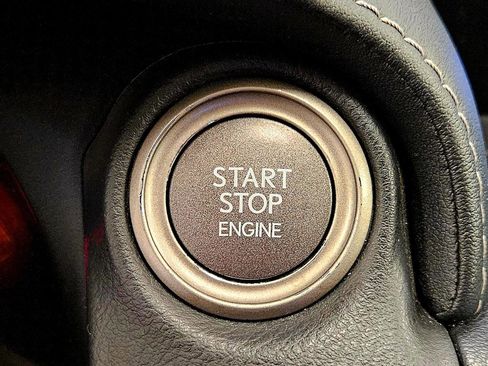 Used 2015 Lexus IS 250 4DR SPORT SDN RWD w/ F-Sport Package image 15