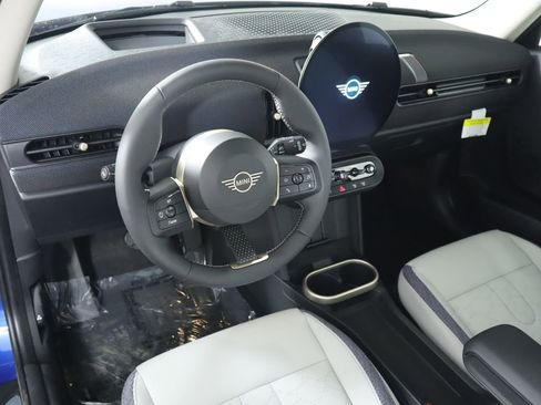 Used 2025 MINI Cooper S image 10