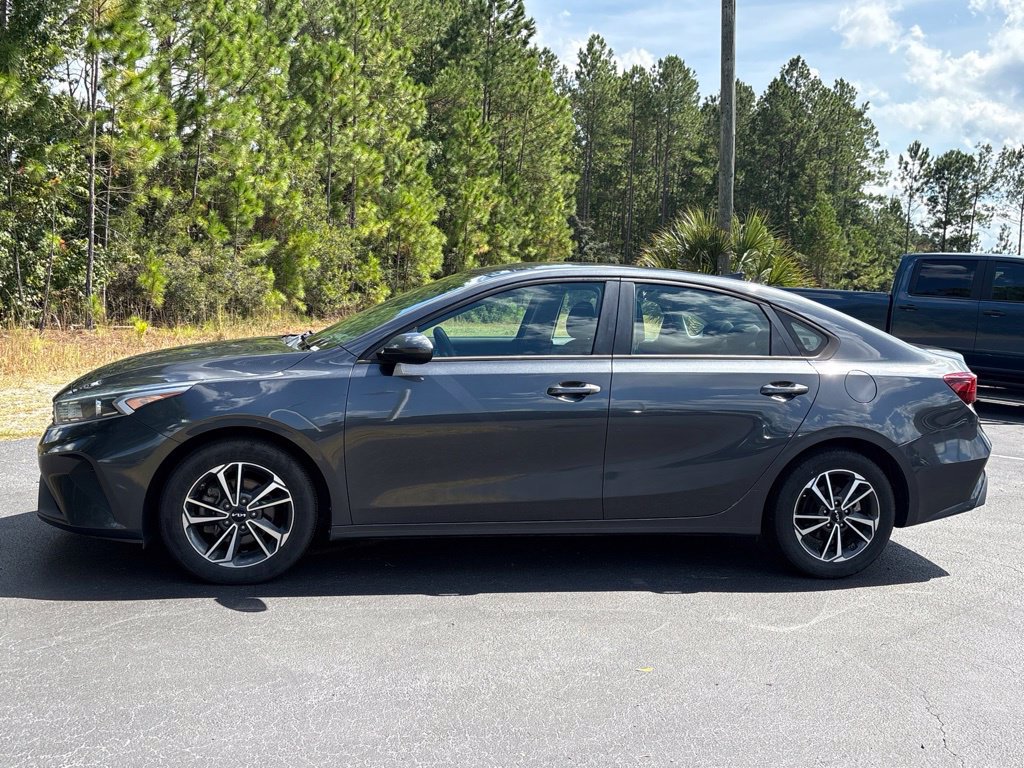 Used 2023 Kia Forte LXS FWD image 11