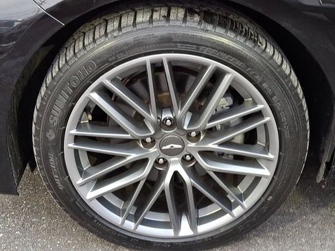 Used 2019 Genesis G70 2.0T Advanced w/ Elite Package image 28