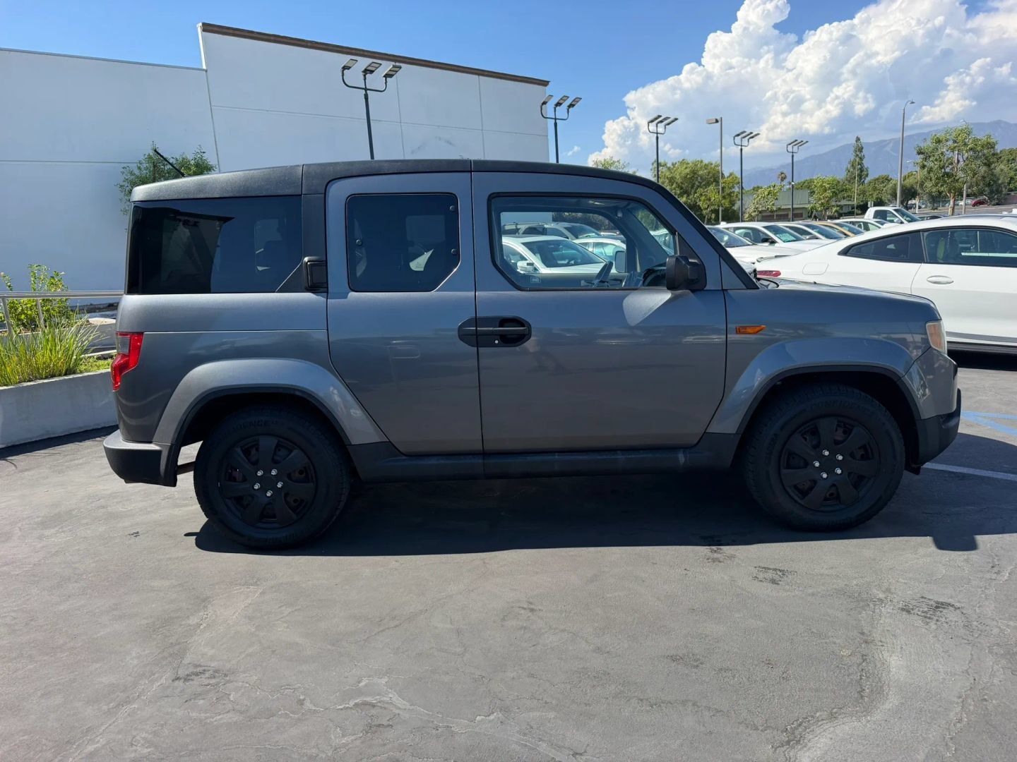Used 2010 Honda Element LX image 4